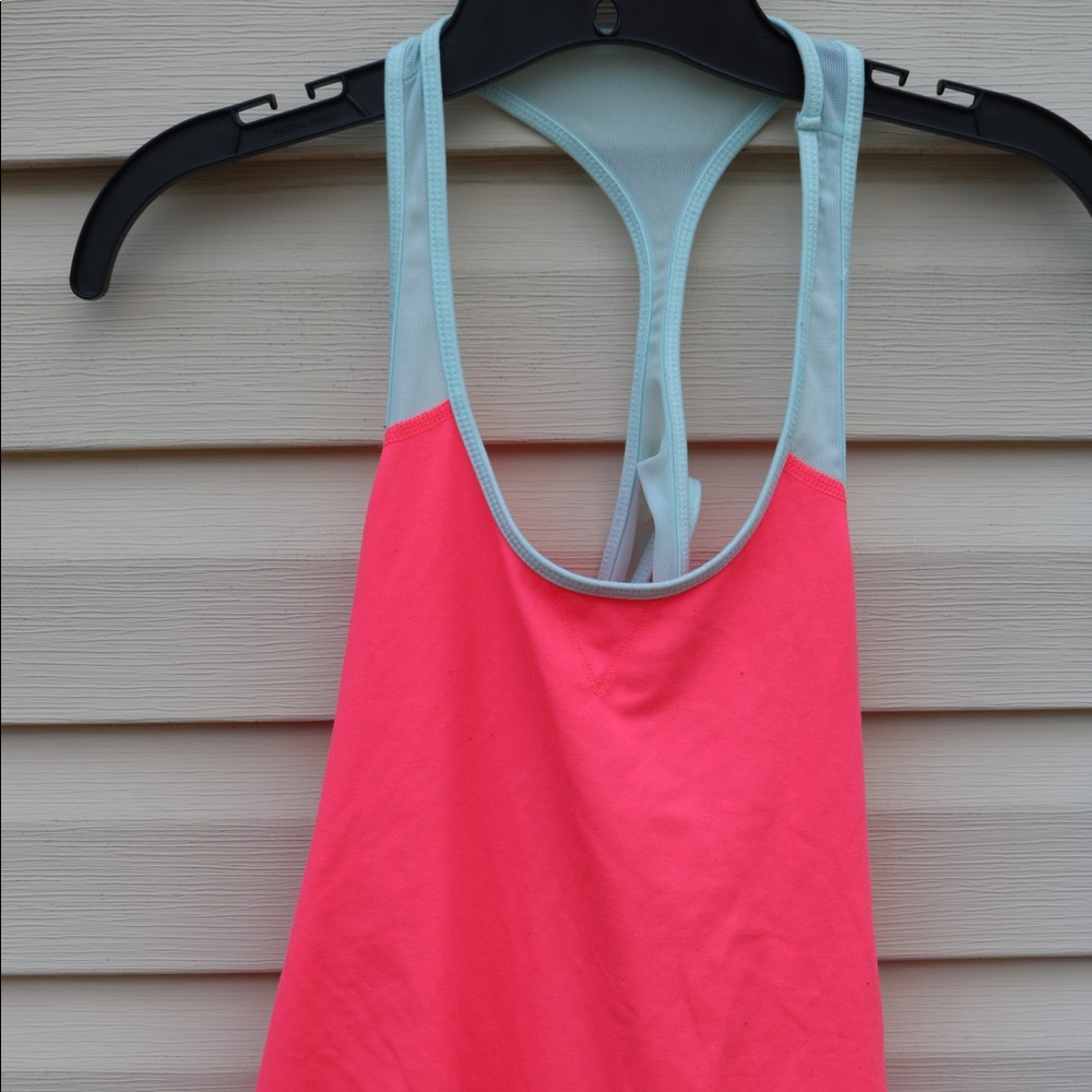 Pink tank top